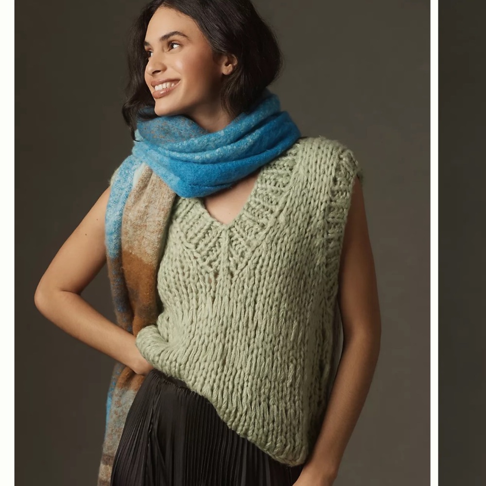 NWT Anthropologie Little Lies Hand-Knit Sweater Vest - Size M/L